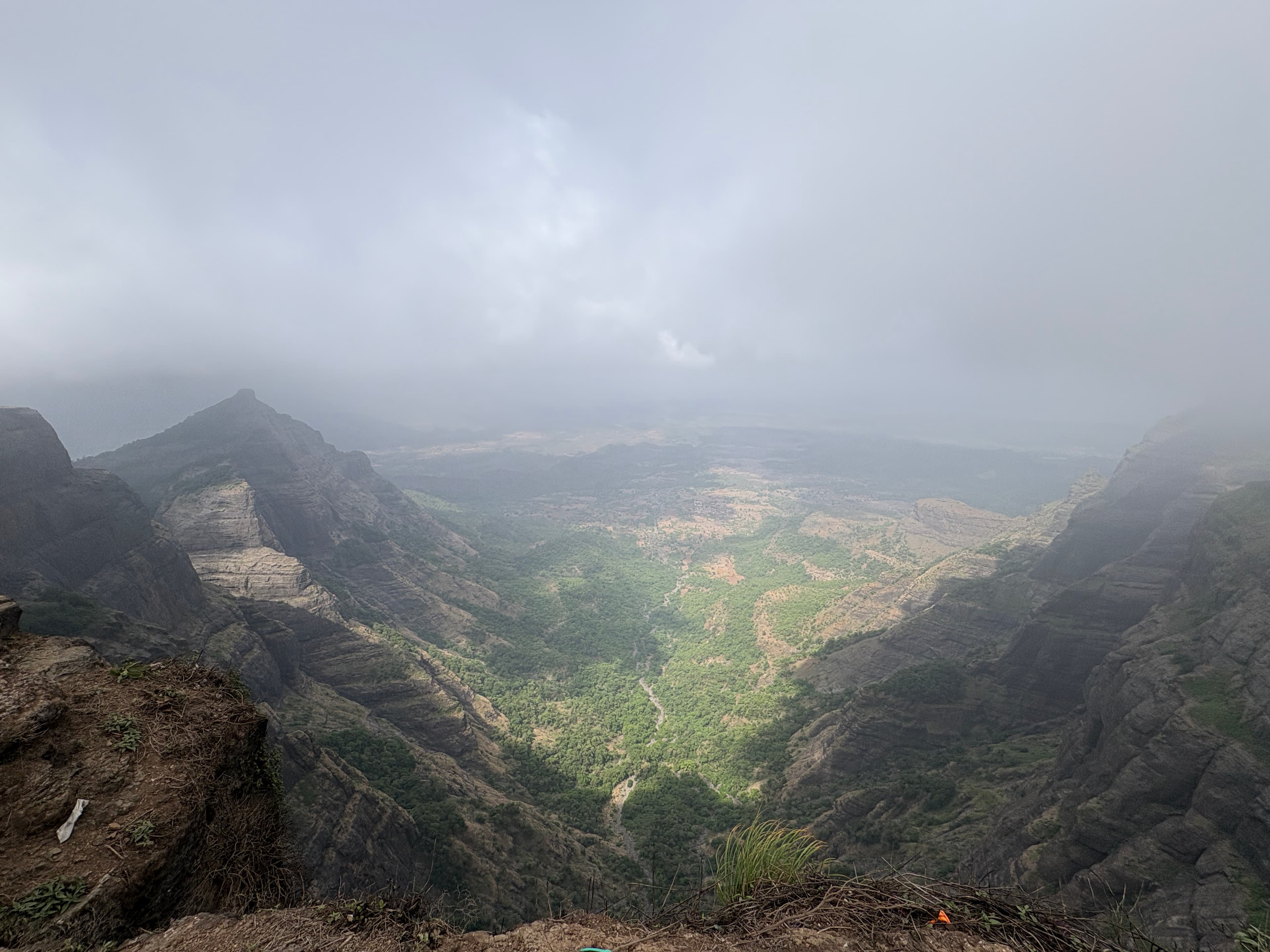 Konkan Kada breathtaking cliff view