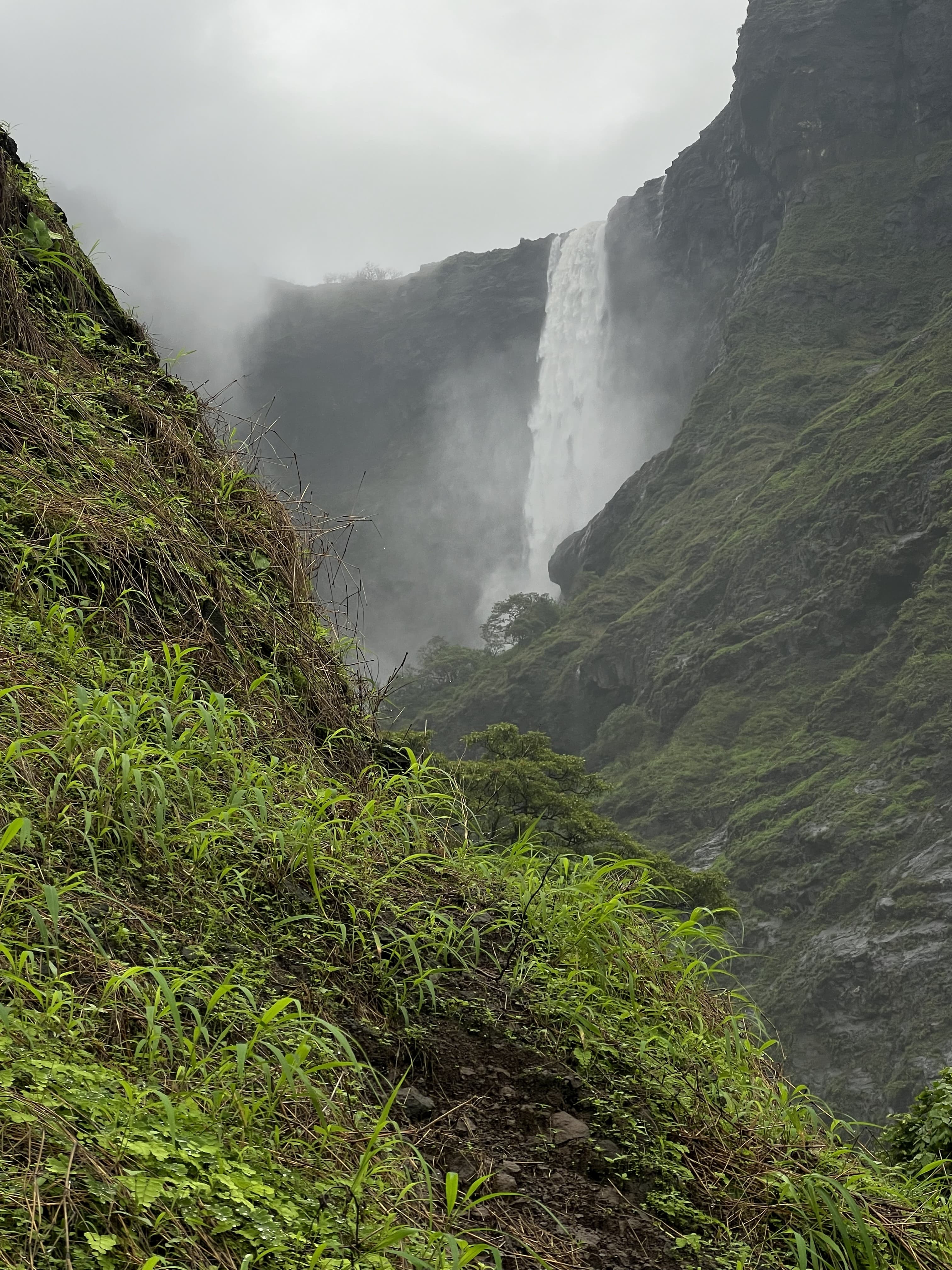 Majestic view of Kalu waterfall