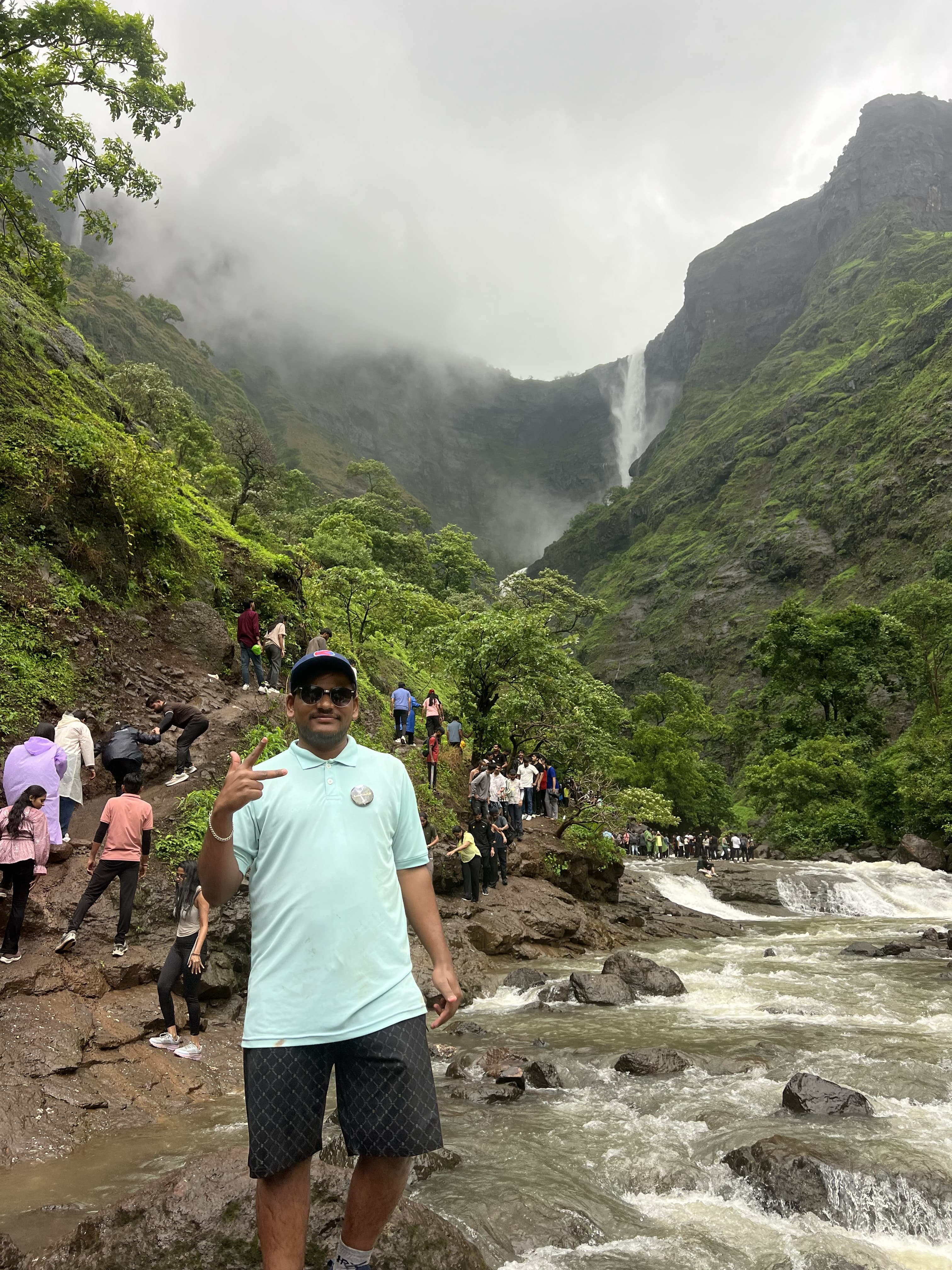 Majestic view of Kalu waterfall